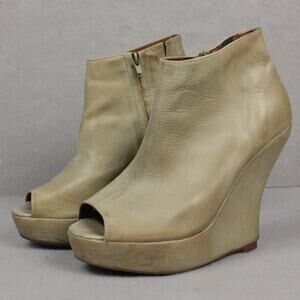 Jeffrey Campbell Ticks Y2K Platform Bootie Womens Sz 8M Greige Grunge Rock